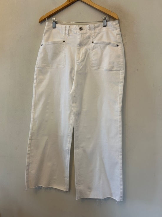 Altar'd State Denim - Altar’d Stare White Wide-Leg Raw Hem Jeans Size 30 EUC